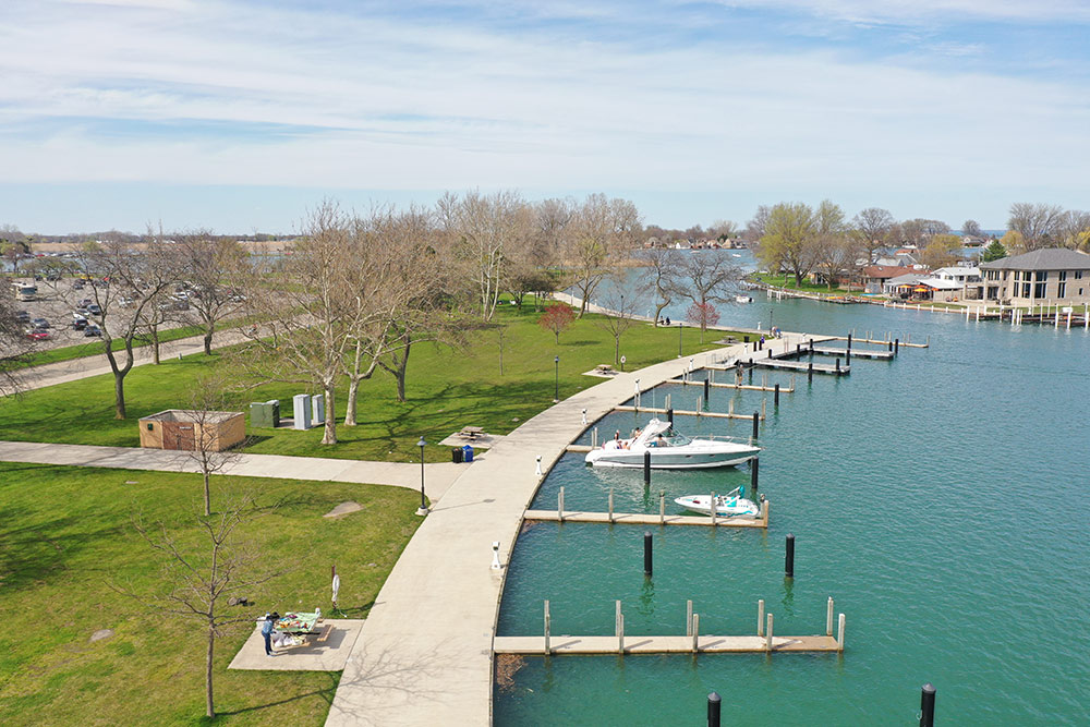 Boat dock in Macomb Michigan